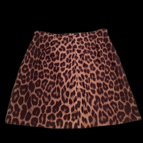Hot Leopard Mini Skirt in Microsuede - Picture 10 of 11